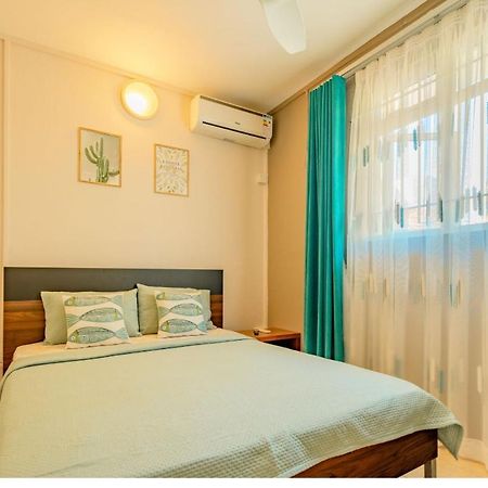 Pereybere Beach Paradise 4 Bedroom Apt Exterior photo